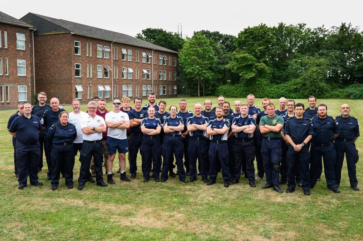 HMS_Collingwood's tweet photo. Today we proudly celebrate #ReservesDay as we honour the dedication of reservists who balance civilian life with military service. 

Their resilience, professionalism and global contributions are vital. 

We thank you for your service

#SaluteOurForces #ReadyAnytimeAnywhere https://t.co/XBYvgdDs04