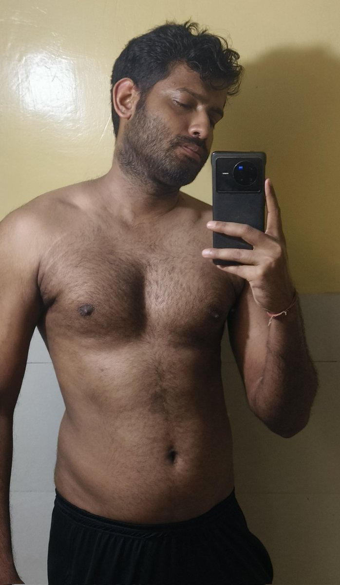 I want you to retweet this to see me naked