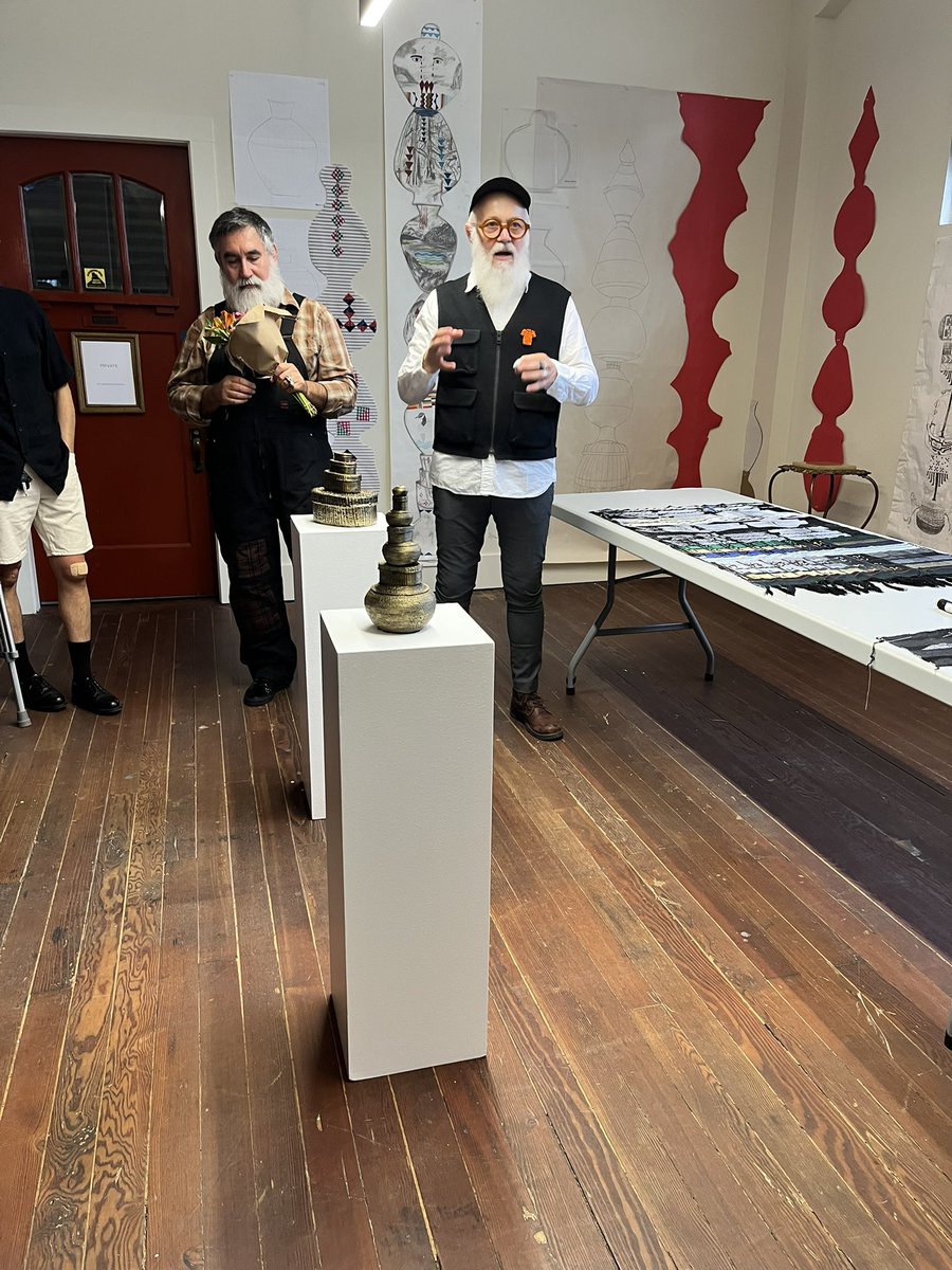 Ricardo Arredondo 🇦🇷 (@arredondos) on Twitter photo Wonderful to join the Open Studio with Argentine artists Leo Chiachio & Daniel Giannone, in Vancouver for <a href="/Van_Biennale/">Vancouver Biennale</a>'s International Artist Residency. Their textile works celebrate queer family & memory through vibrant collaboration. #VancouverBiennale #ChiachioGiannone 🇦🇷 🍁 Wonderful to join the Open Studio with Argentine artists Leo Chiachio & Daniel Giannone, in Vancouver for <a href="/Van_Biennale/">Vancouver Biennale</a>'s International Artist Residency. Their textile works celebrate queer family & memory through vibrant collaboration. #VancouverBiennale #ChiachioGiannone 🇦🇷 🍁