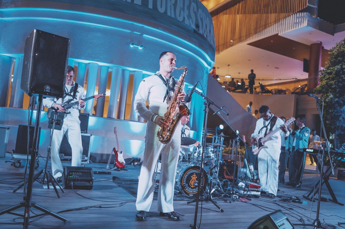 USNavyEurope's tweet image. Two nations, one rhythm 🎶
The NAVEUR/NAVAF Band and Mauritius Police Band performed together during the African Maritime Forces Summit, serving as a powerful symbol of unity, cultural exchange, and mutual respect. 🎺🌍 #AMFS2025