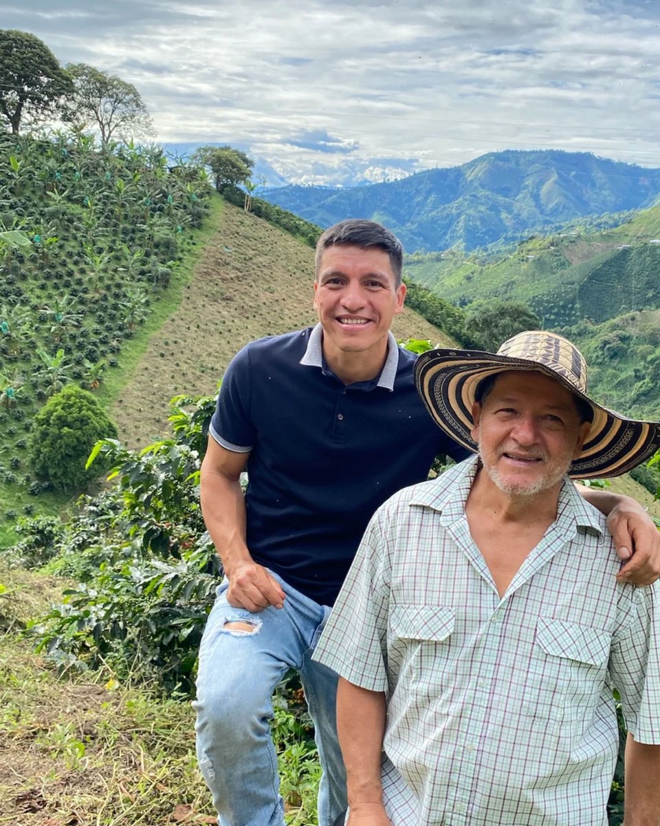 espro's tweet image. Jaime Gesha A rare, limited batch from the highlands of Huila, Colombia — floral, sweet, and unforgettable. Now brewing at the ESPRO Coffee Bar.  2102 Queen Street, Toronto
Available while supplies last.
#ESPROCoffeeBar #BrewedAtESPRO #ESPRO