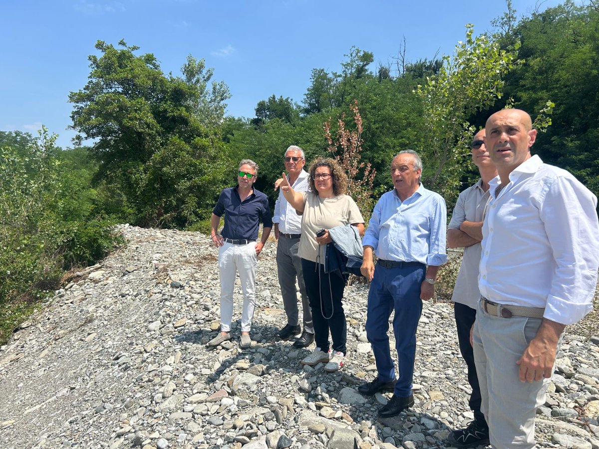 Difesa del suolo. Oltre 1 milione per interventi messa in sicurezza per area torrente #Nure, nel piacentino. In partenza primo cantiere per ripristino sponde e efficacia idraulica. <a href="/ManuRontini/">Manuela Rontini</a>: “Risposta concreta alle criticità segnalate”
La #notizia 👉 regioneer.it/Nure-25giu25