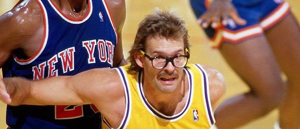 TheRealJesseMil's tweet photo. @HoopMixOnly First guy off the bench https://t.co/nN0vTxX2AI