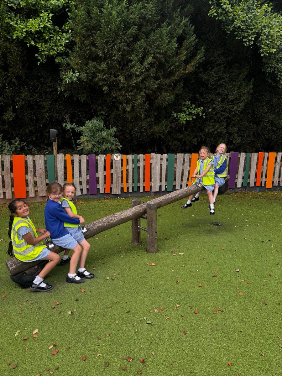 Manor Way Primary Academy (@manorwayprimary) on Twitter photo Year 2 had a wonderful time on their trip to the Safari Park. We really enjoyed seeing all of the animals especially getting up, close and personal to the creatures! #WATatrip <a href="/WinAcadTrust/">Windsor Academy Trust</a> #WMSP Year 2 had a wonderful time on their trip to the Safari Park. We really enjoyed seeing all of the animals especially getting up, close and personal to the creatures! #WATatrip <a href="/WinAcadTrust/">Windsor Academy Trust</a> #WMSP