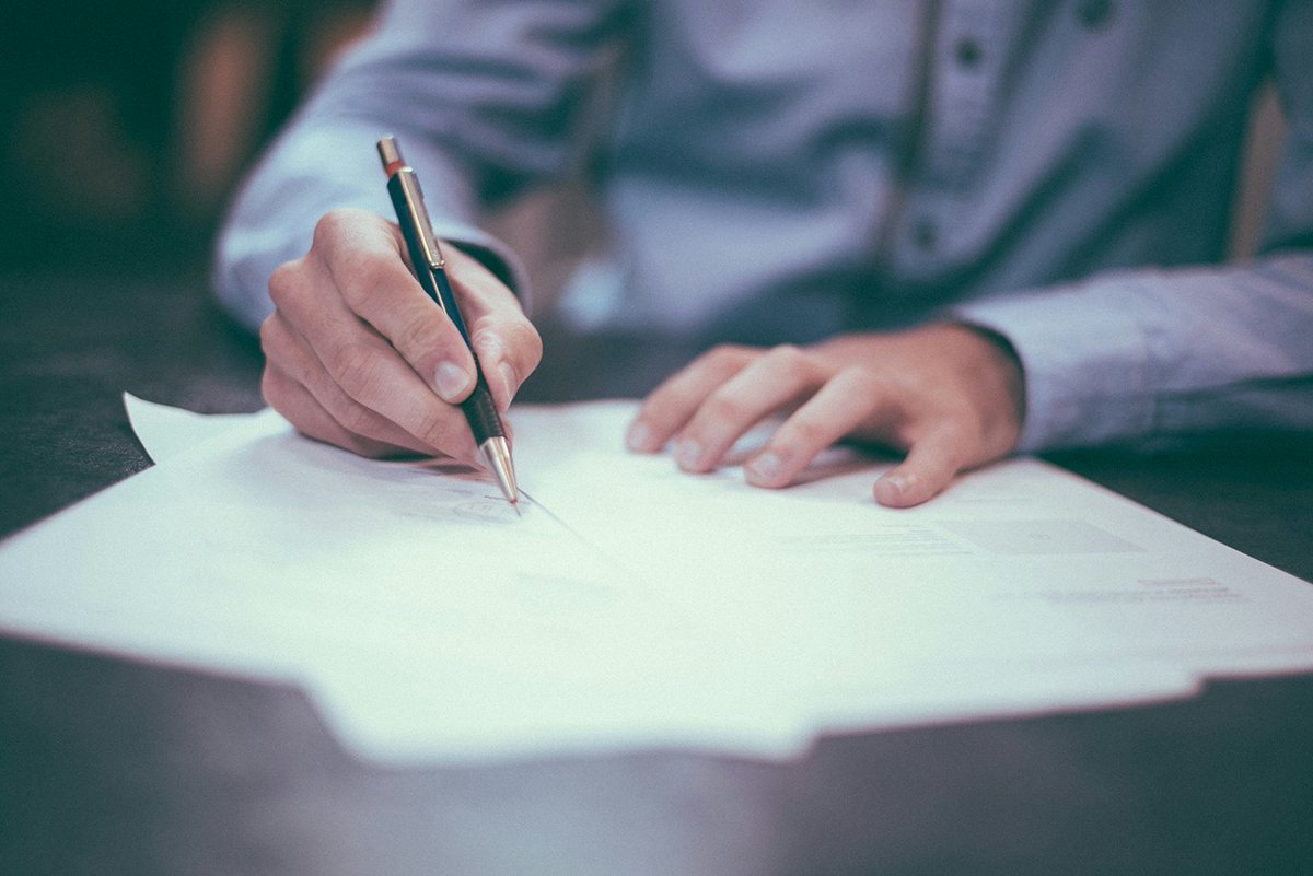 MartensenIP's tweet photo. Writing a winning proposal is just the first step in securing a government contract. But without a strong IP strategy, you could unknowingly give away your rights. https://t.co/gOOJxz5HLG

#IPProtection #GovContracts #SBIR #STTR #ProposalWriting https://t.co/RzFTR3TL4B