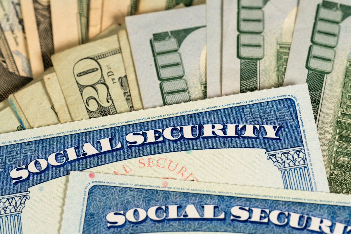 Social Security won’t be able to pay full benefits in 2034 if Congress doesn’t act cnn.com/2025/06/18/pol… #SocialSecurity #retirement