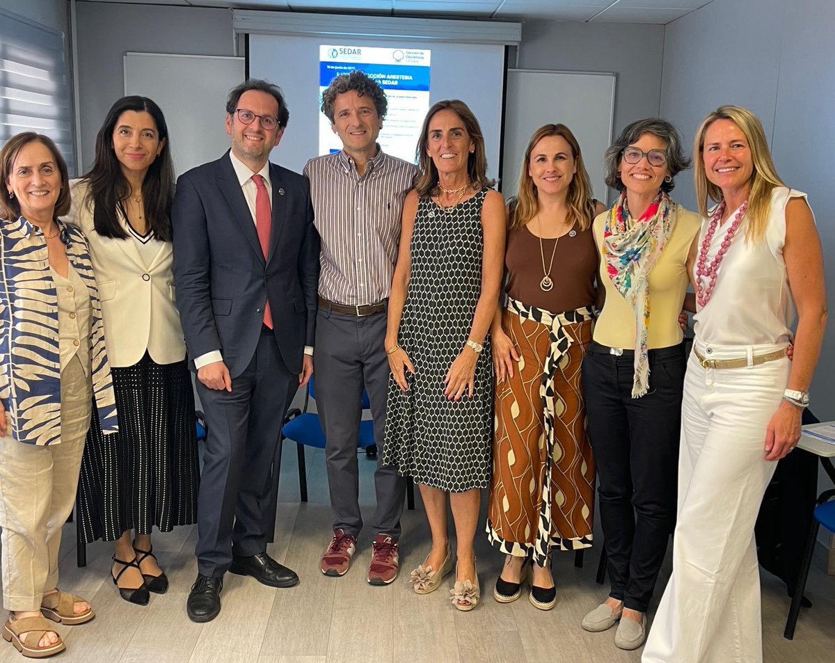 Se ha realizado en la Sede de SEDAR las I Jornadas de Anestesia Obstétrica.

Ha asistido la Comisión Ejecutiva de SEDAR, el Vicepresidente de la Sección de Obstetricia, la Secretaria de la Sección, además de destacados profesionales que realizan Anestesia Obstétrica en España.