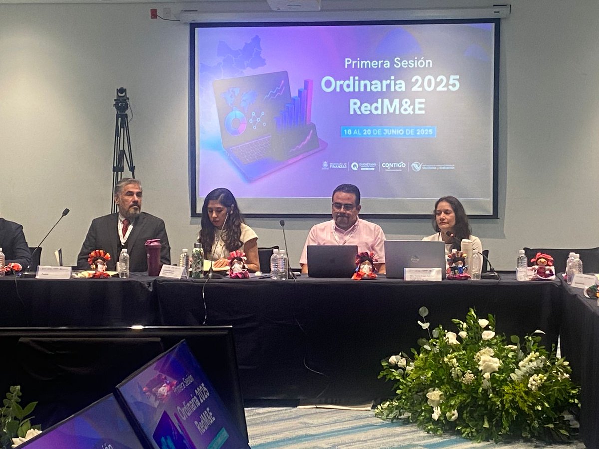 Clear_Lac's tweet image. ✨ La semana pasada, nuestra directora de Uso de Evidencia, Shantal Aragón, participó en la Primera Sesión Ordinaria 2025 de la Red Nacional de Instancias Estatales de Monitoreo y Evaluación (@RedMyE_mx ), en Querétaro, México.
🎙️En la instancia, presentó sobre los aprendizajes…