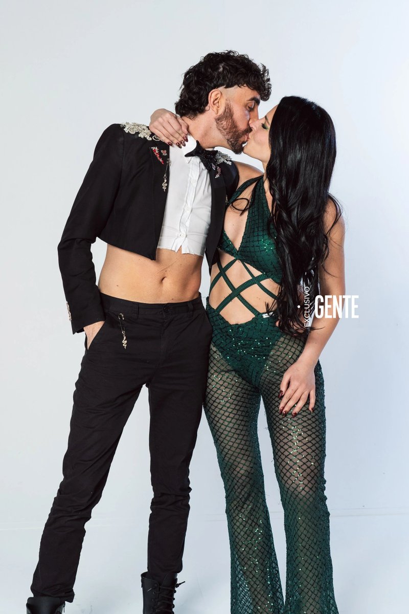 genteonline's tweet photo. ❤️ Chiara y Ulises https://t.co/BKWW4IUvx9