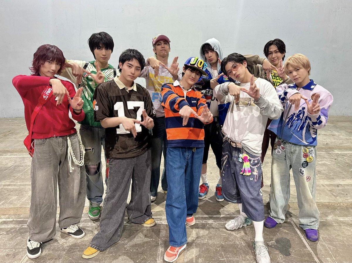 すてーしゅん Z-DRAGON】 S8182 セーフティシューズ通販ページ│自重堂＜公式