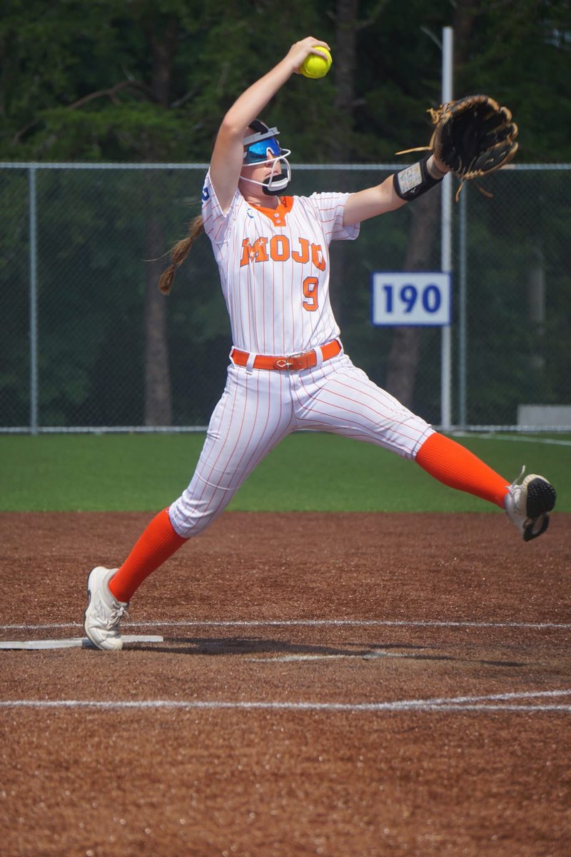 CAGreen2010's tweet photo. Wrapped up a strong weekend at the Scout Town Showcase, going 5-2 and finishing in the top 8 out of 23 teams. I posted a .353 BA and a .476 OBP, consistently driving the ball with solid contact.
@MojoParvin https://t.co/r3NDNGVElV