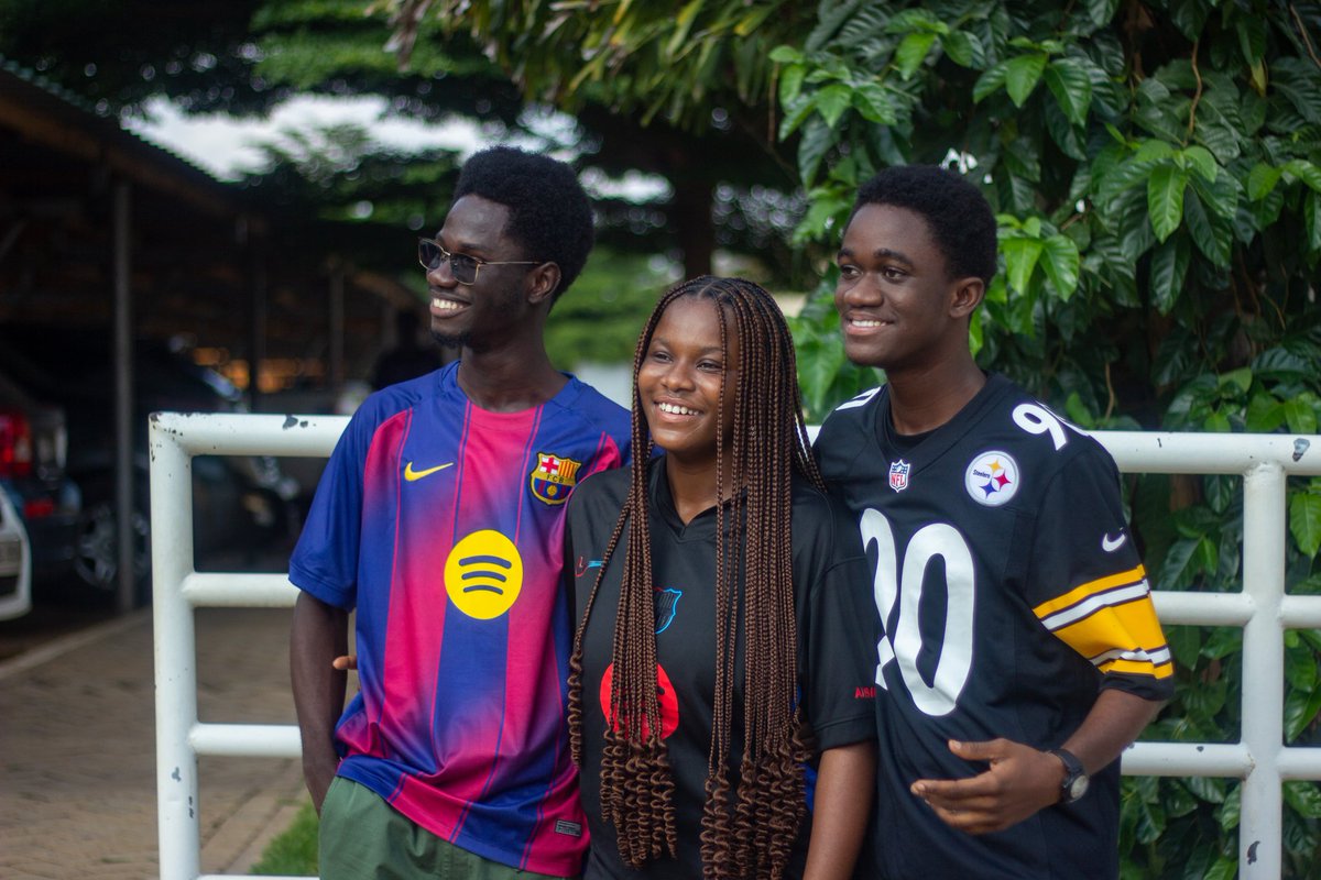 telecom_knust's tweet photo. 📸✨⚽REP YOUR JERSEY🥰🤍❤️💜🩵
#TELESAWEEK #Engineering #knust https://t.co/b91GCxOlg9