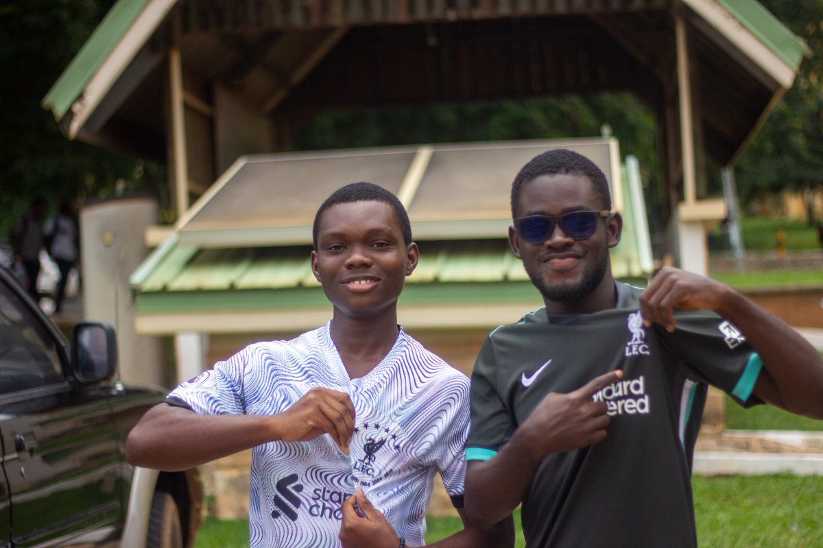 telecom_knust's tweet photo. 📸✨⚽REP YOUR JERSEY🥰🤍❤️💜🩵
#TELESAWEEK #Engineering #knust https://t.co/b91GCxOlg9