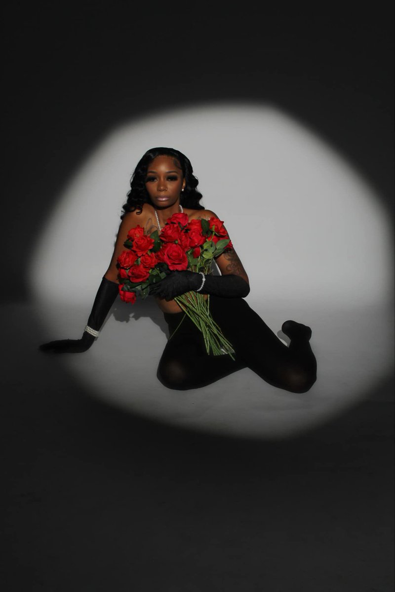 SoOfficial_Slim's tweet photo. It’s Been Awhile 🌹🥂✨ https://t.co/91R2QTCWgn