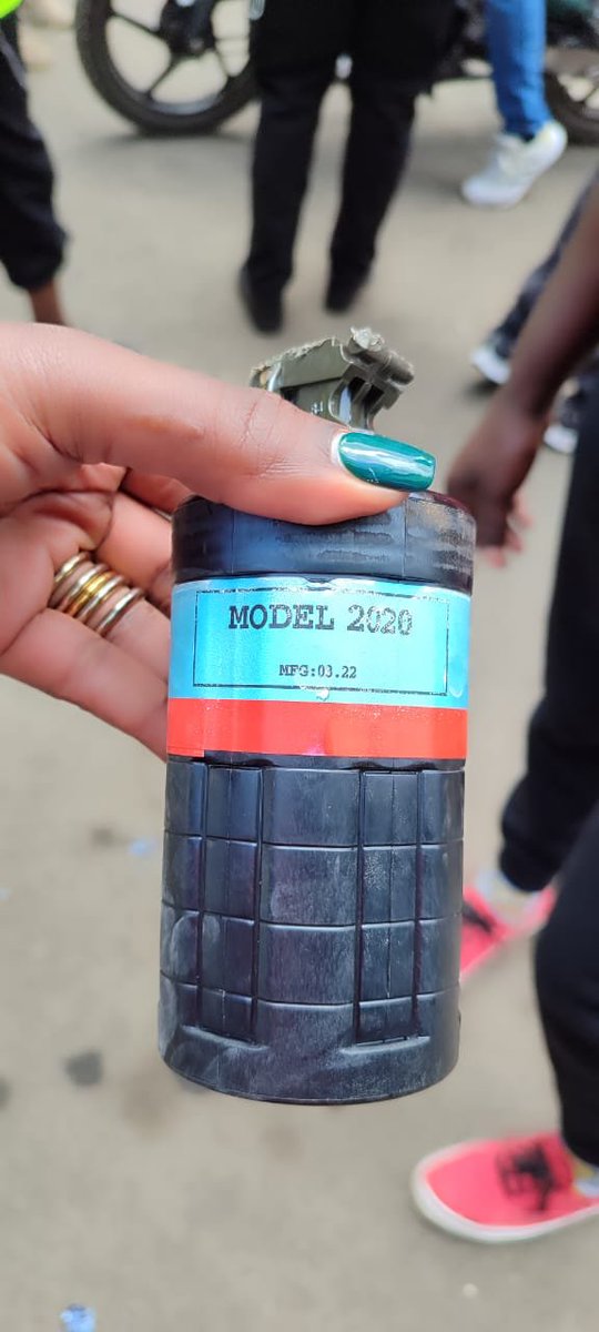 Tear gas canisters imported from Israel, some of them expired, are being used today in Kenya to crack down on protesters. This is consistent with findings from the Omega Research Foundation's 2024 report.

omegaresearchfoundation.org/storage/2025/0…