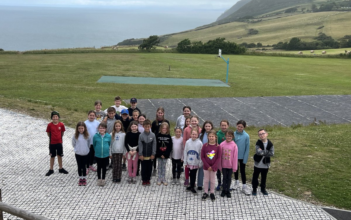 Dosbarth Gwennol (@dgwennol) on Twitter photo Diolch i chi gyd am fod yn ddisgyblion arbennig yn ystod ein taith i wersyll yr Urdd yn <a href="/llangrannog1932/">Gwersyll Llangrannog</a>. Cawsom hwyl a sbri pob dydd! Gwely cynnar heno 😴 <a href="/YsgolLlanhari/">Ysgol Llanhari</a> Diolch i chi gyd am fod yn ddisgyblion arbennig yn ystod ein taith i wersyll yr Urdd yn <a href="/llangrannog1932/">Gwersyll Llangrannog</a>. Cawsom hwyl a sbri pob dydd! Gwely cynnar heno 😴 <a href="/YsgolLlanhari/">Ysgol Llanhari</a>