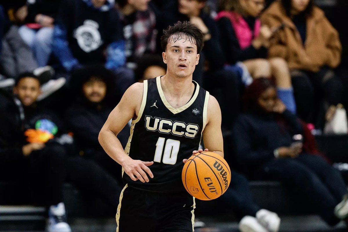 Small College Hoops tweet media