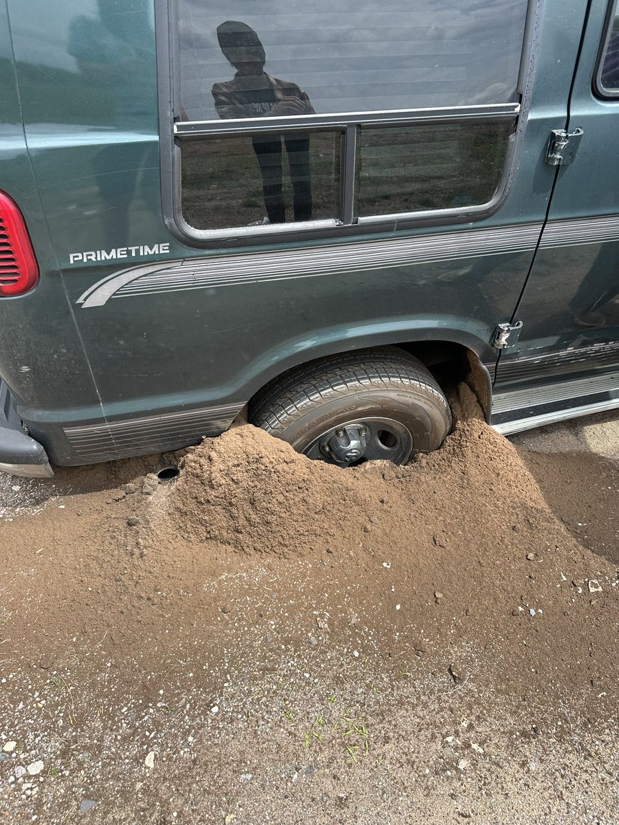 The Casper Fight Scene tweet media