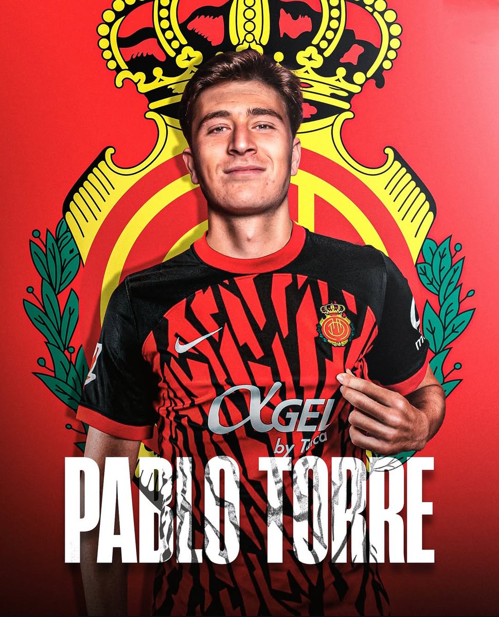 Minfront's tweet photo. BOMBAZOO💣💣🔥🔥
El jugador español del Barcelona ha dejado el club para ir a club de Mallorca 💛❤️. https://t.co/eN0pgAcmJt