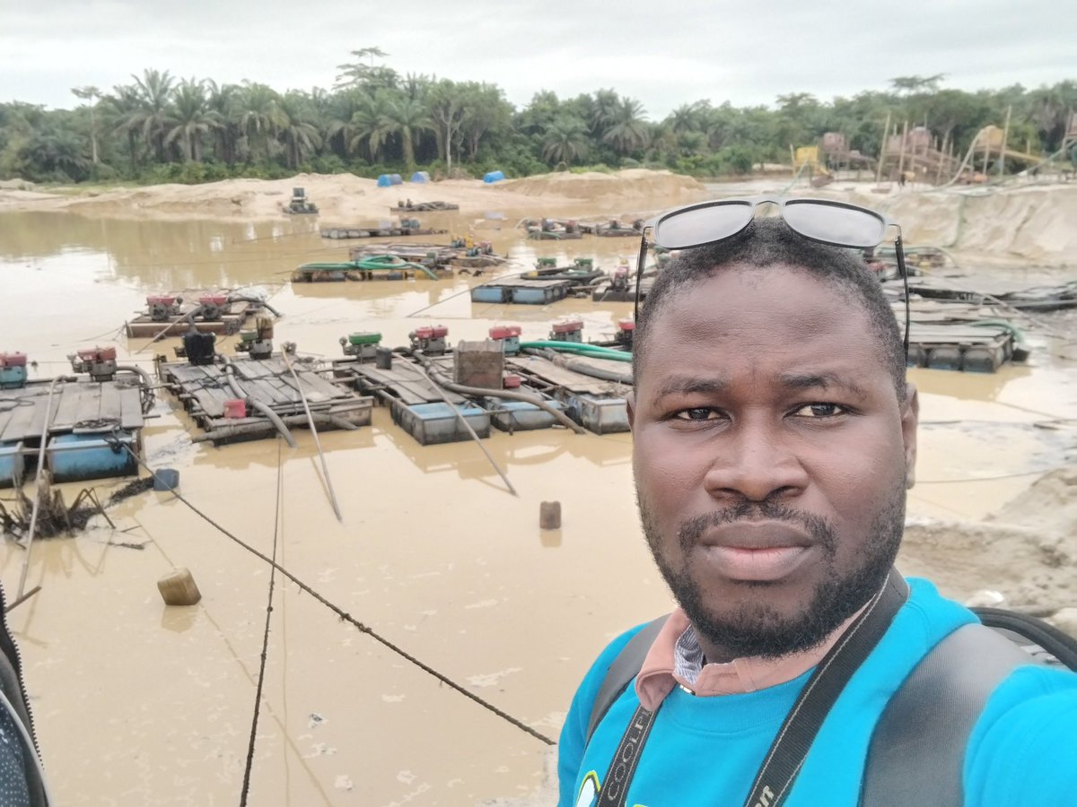 I am in your constituency, and I am leaving no stone unturned. 📷🖊️📗👨‍💻

#MiningMatters #ExpectGreatness #accountability #investigativejournalism