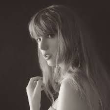 sh_ido's tweet photo. 🚨🚨🚨
📈| Taylor Swift surpassed Kendrick Lamar in monthly listeners on Spotify, although she didn't release any music in over a year!
#CongratsTaylor #StreamTaylor https://t.co/g86kxKfGYb