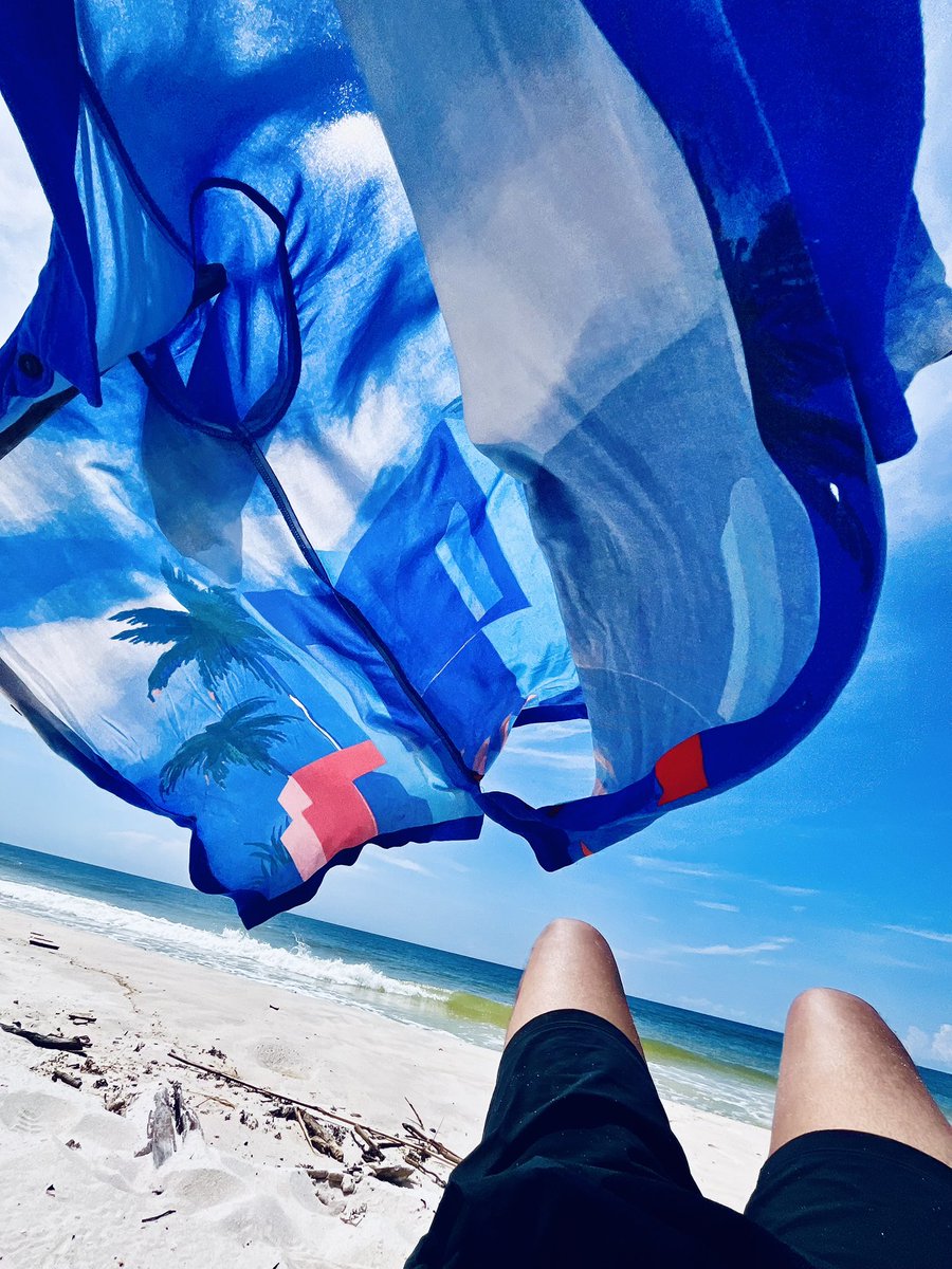 JasonMadeMusic's tweet image. Spending my birthday doing one of my favorite things… Listening to the sound of the waves roll in