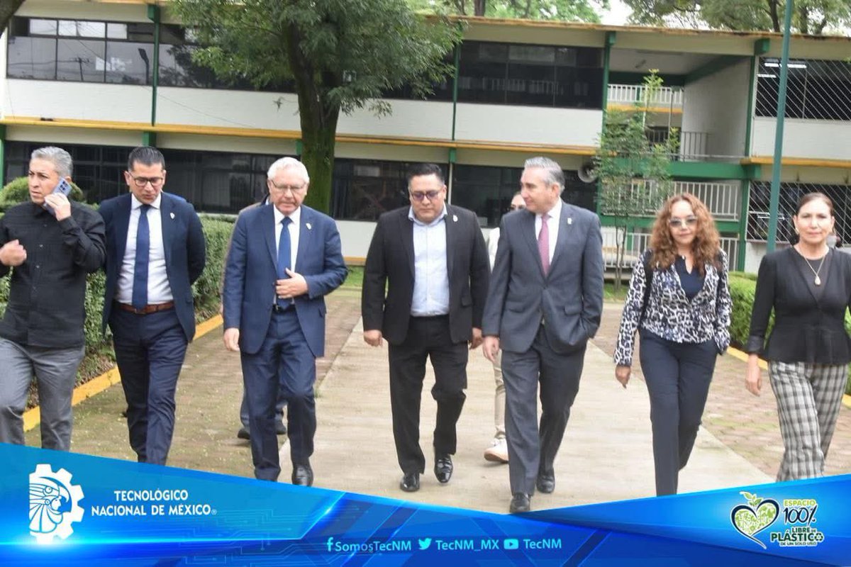 TecNM_MX's tweet photo. #ElTecNMInforma 
Durante la inauguración del Curso de  Capacitación de Institutos Tecnológicos del TecNM virtual, en el Instituto Tecnológico de Tlalnepantla, el director general, Ramón Jiménez López destacó el impacto de esta nueva modalidad educativa. https://t.co/POZf1fLeLH