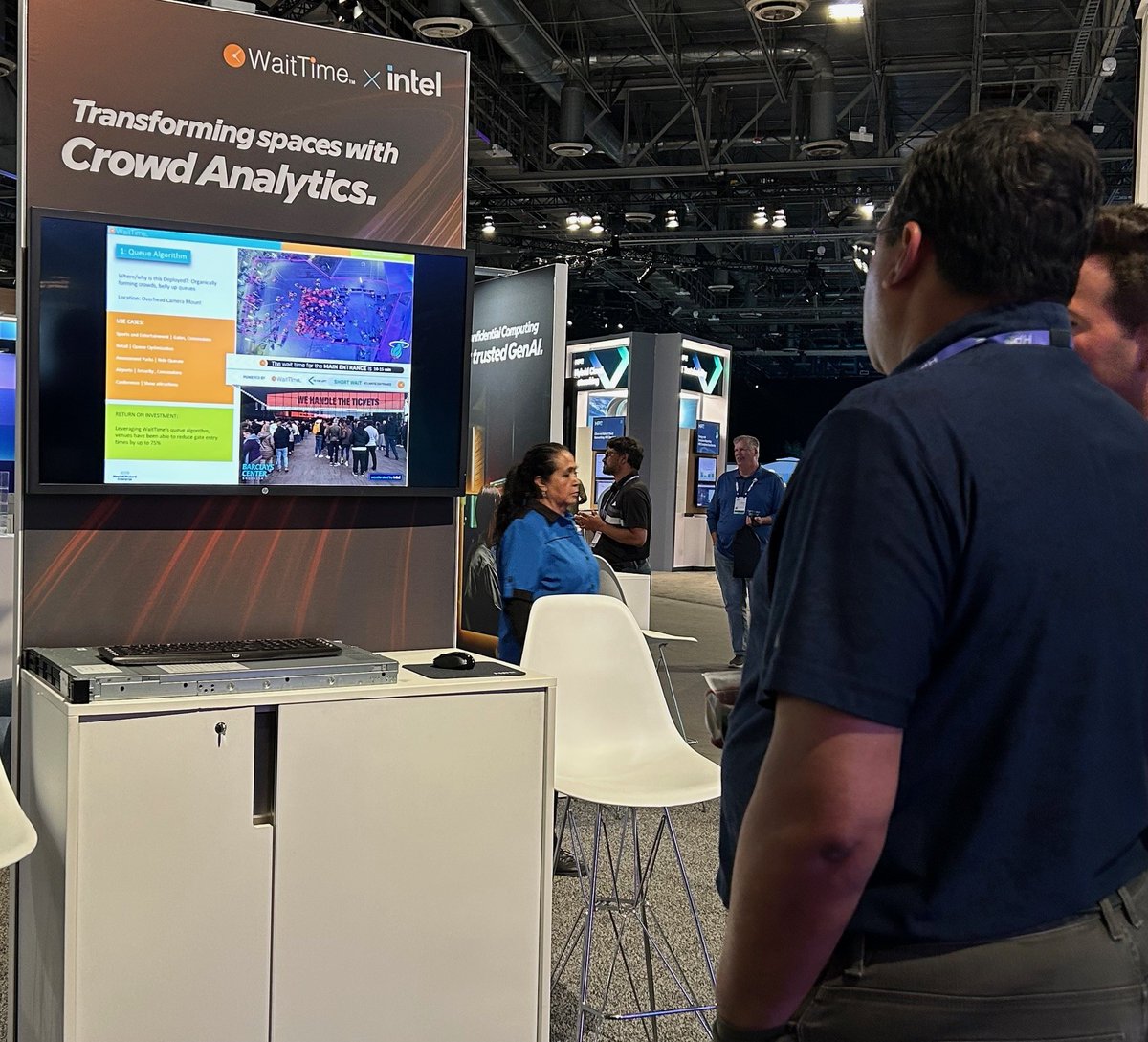 IntelBusiness's tweet image. We're thrilled to be showcasing the latest HPE ProLiant Gen12 Servers with #IntelXeon 6 processors at #HPEDiscover this week. From the edge to the cloud, #AI and enterprise advancements powered by Intel Inside with our open ecosystem partners are on full display in our demos and…