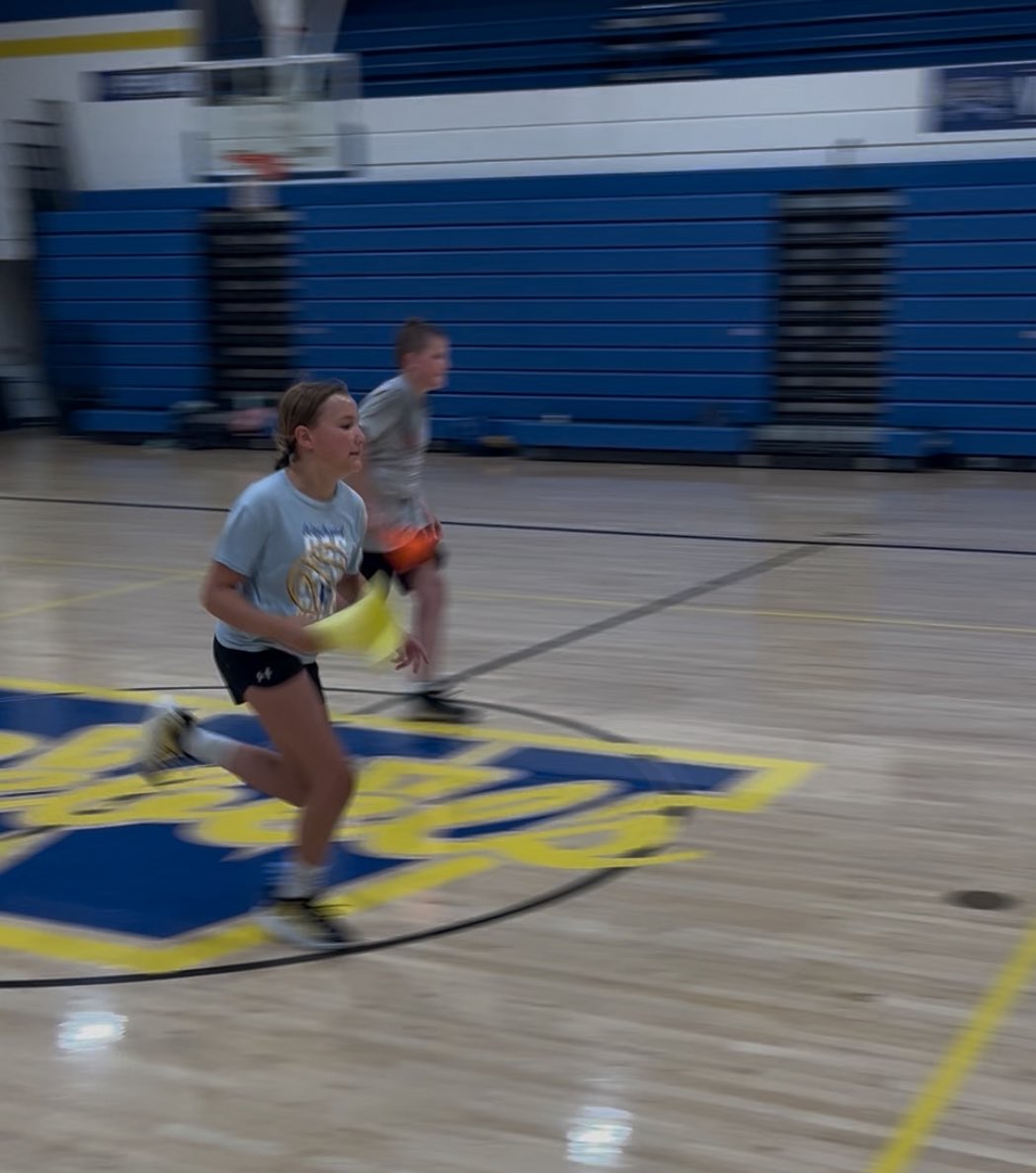 YOUTH SPEED &amp; AGILITY 

DAY 4 was a successful day of drills that focused on unilateral and dynamic movements 💪

Awesome job Rebels !