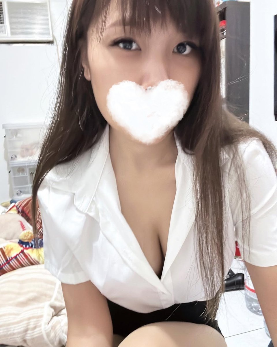 姐姐偶爾發發性感照
希望喜歡的弟弟前來捧場唷！
#楊梅