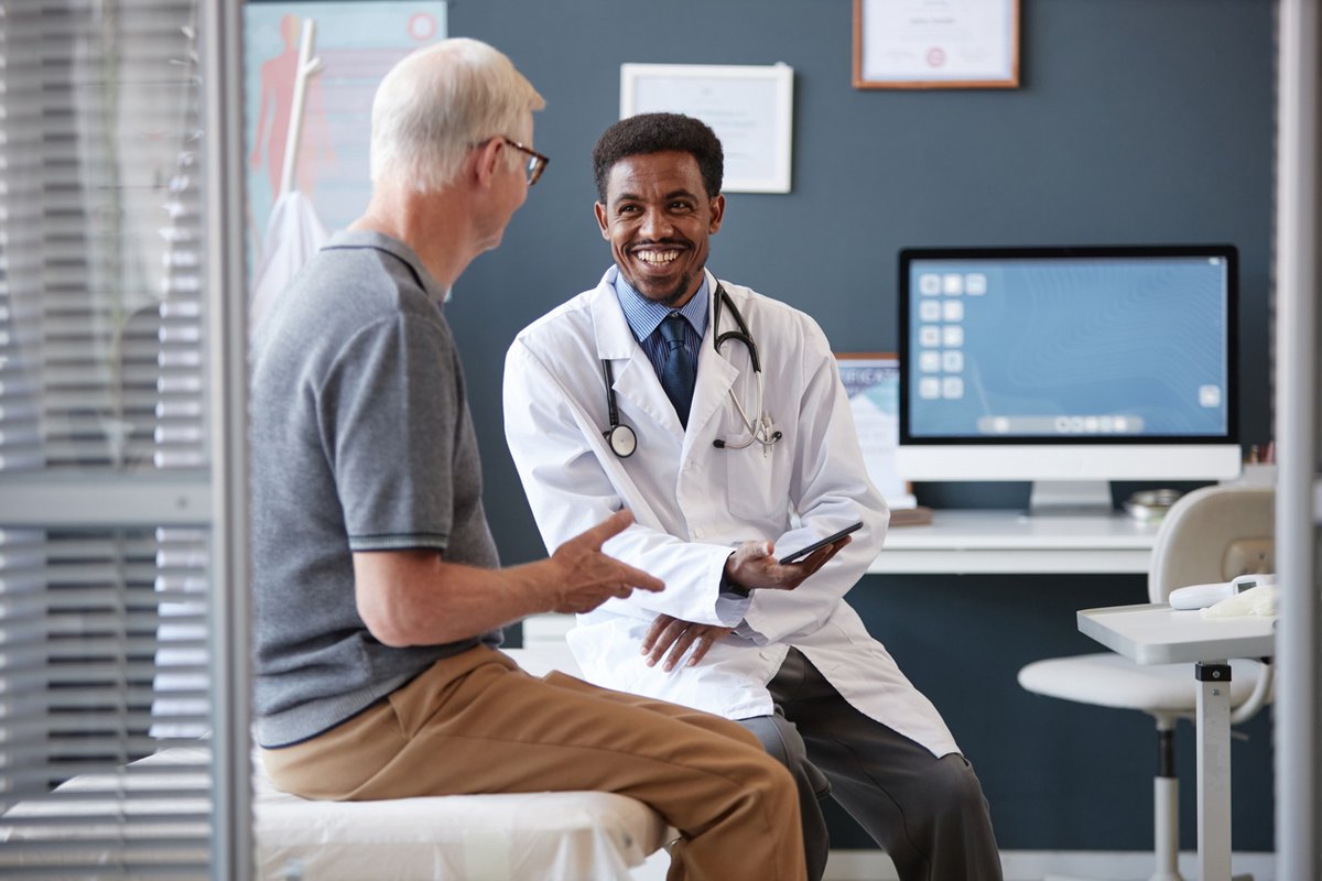 June is Men’s Health Month, highlighting the important but often overlooked issues men face. 1 in 3 men will be diagnosed with cancer, yet many delay screenings for prostate and colorectal cancers, which can develop without early symptoms. If you’re 45+ or have a family history,