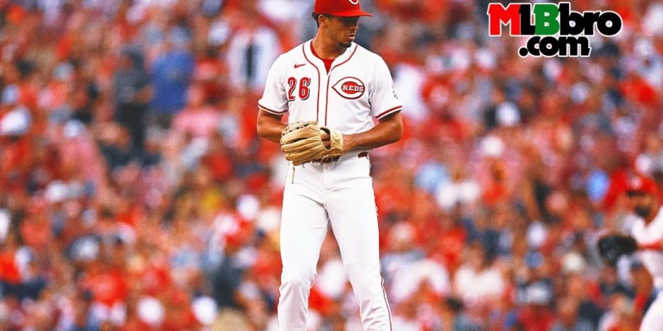 Mattcain84's tweet photo. Did you see Chase Burns with an electric start to his big league career!🔥 
Read about in my latest for @MLBbrodotcom 

https://t.co/xCUV5Apa4l https://t.co/3i39kxTdSb