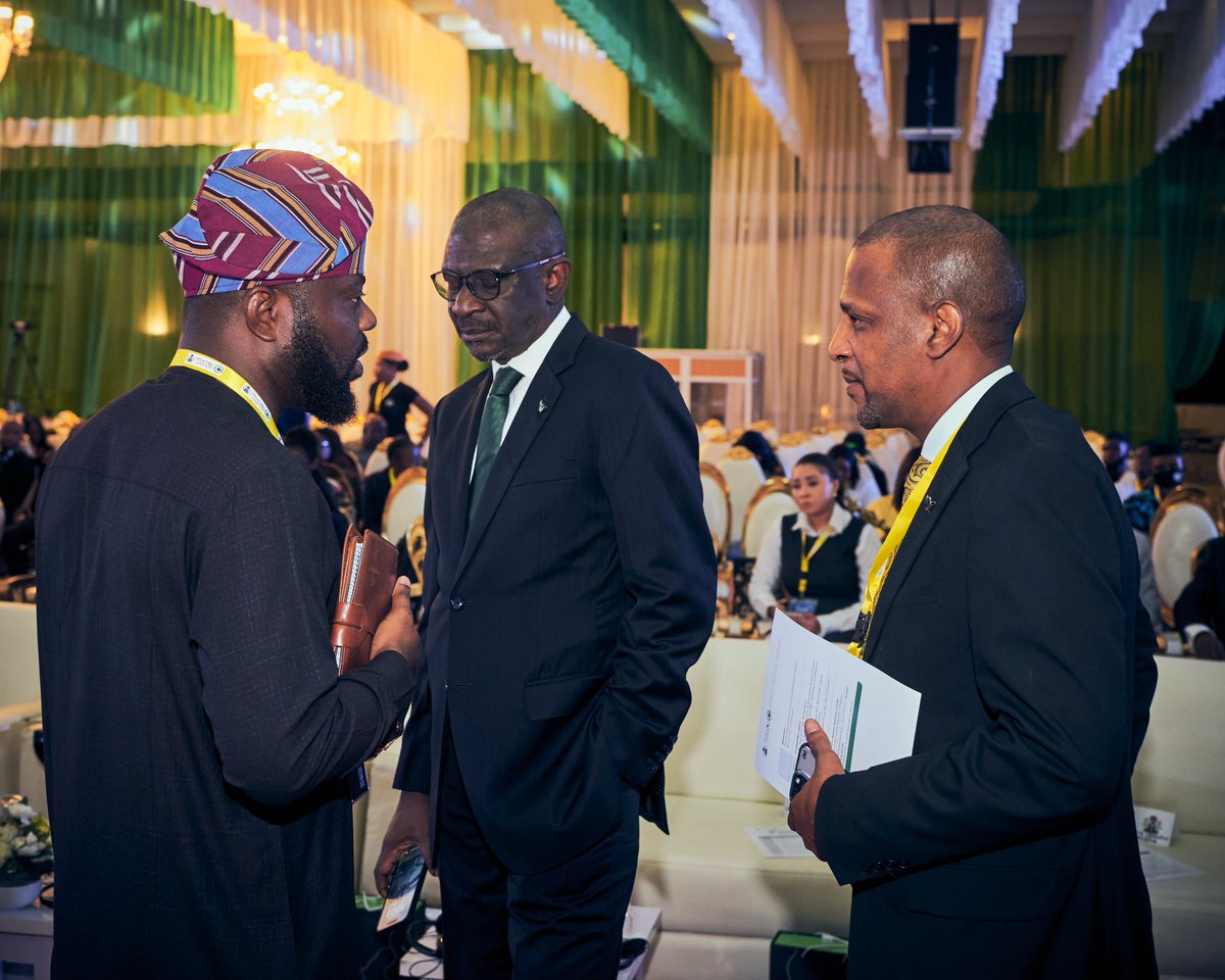 At the gracious invitation of His Excellency, we had the honour of attending the MSME Forum and Award Night, a powerful gathering that celebrated the entrepreneurial spirit driving Nigeria forward.

#BankOfAgriculture
#MSMEForum2025