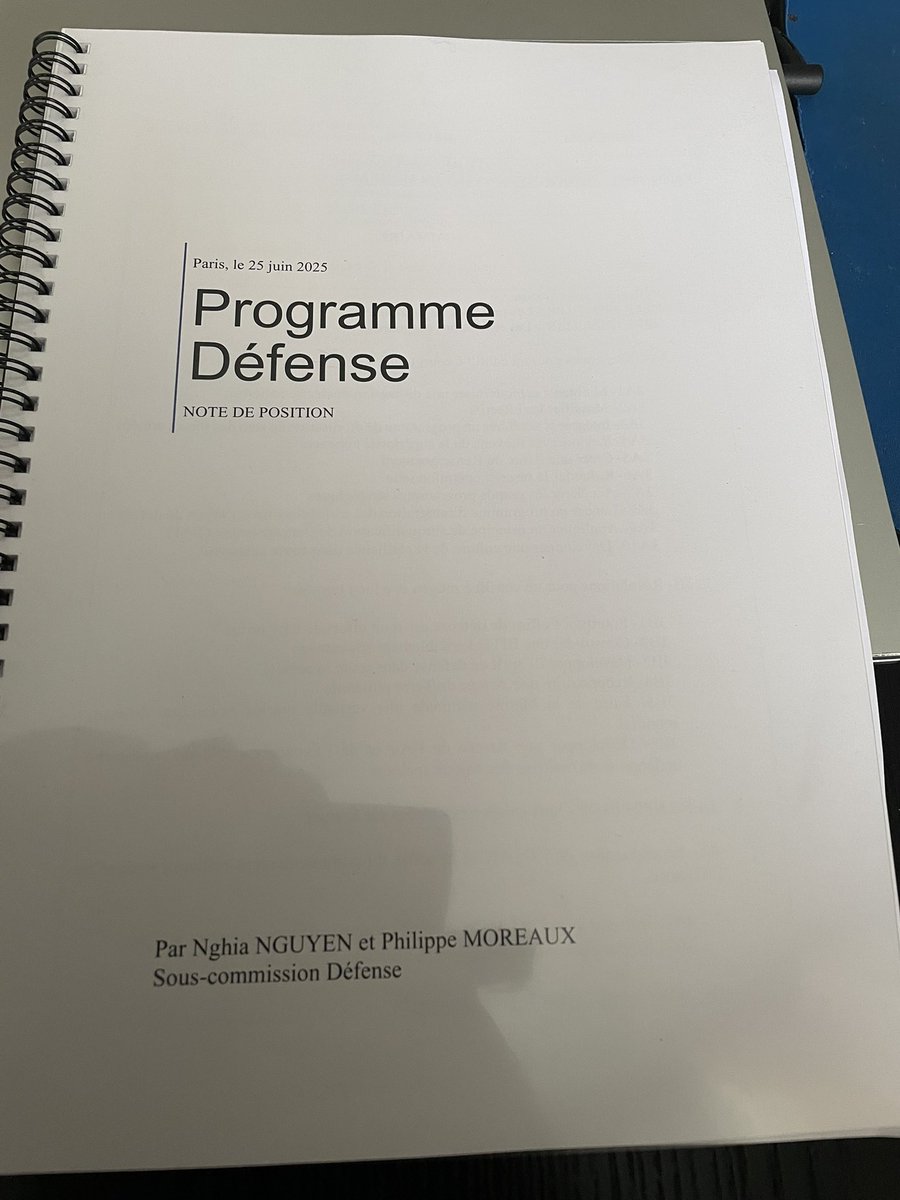 Geoffrey FOURNIER-DELATTRE (@geoffournier) on Twitter photo Aujourd’hui le pôle programme et son comité #Défense tenu par Nghia Nguyen et Philippe Moreaux, présentait son rapport et son programme à <a href="/ZemmourEric/">Eric Zemmour</a> pour #Présidentielles2027
Bravo à eux !!!
Stratégie, budget, OTAN, etc …
Merci à <a href="/ImbertGuyEric/">Guy-Eric Imbert 🇨🇵</a> et <a href="/ThomasCulerrier/">Thomas Culerrier</a> Aujourd’hui le pôle programme et son comité #Défense tenu par Nghia Nguyen et Philippe Moreaux, présentait son rapport et son programme à <a href="/ZemmourEric/">Eric Zemmour</a> pour #Présidentielles2027
Bravo à eux !!!
Stratégie, budget, OTAN, etc …
Merci à <a href="/ImbertGuyEric/">Guy-Eric Imbert 🇨🇵</a> et <a href="/ThomasCulerrier/">Thomas Culerrier</a>