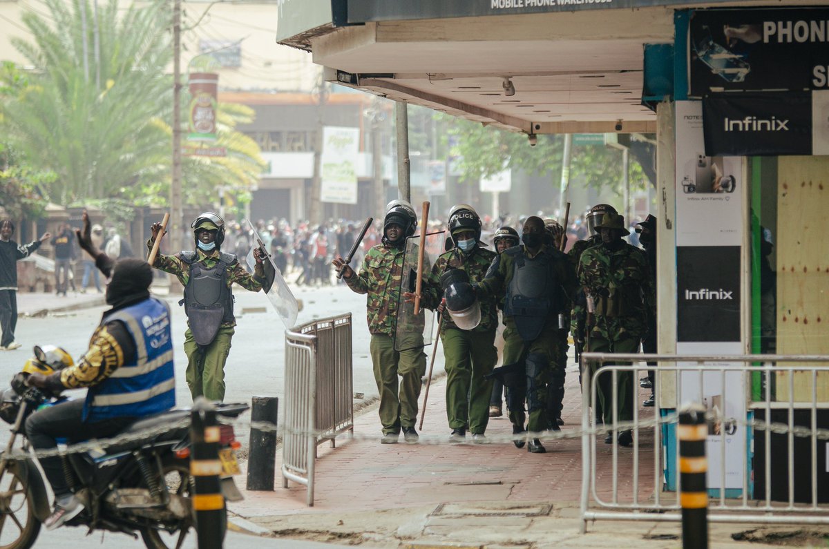 254Ochieng's tweet photo. And The People Shall.
My photographs from today's mother of all protests.
#Justice4OurMashujaa #SiriNiNumbers https://t.co/L60owFlFMK