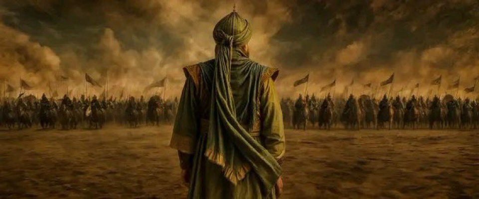 في هذه الأيام القريبة، نقترب من قصة نشأنا على ملامحها منذ طفولتنا، قصة بسيطة في ظاهرها، عظيمة في معناها، شكّلت وجداننا وربّت فينا أعمق القيم. هي القصة التي أرشدتنا إلى كل شيء، وأهدتنا المقولة الخالدة للإمام علي: "لا تستوحشوا طريق الحق لقلة سالكيه"، ومبدأ نصرة المستضعف والمظلوم.