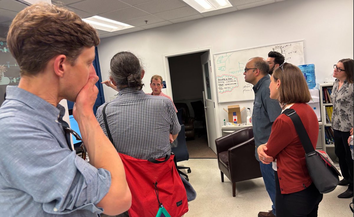 Stephen Raiman tweet media