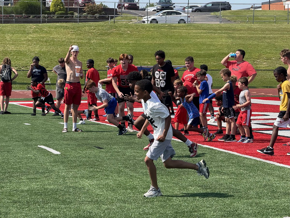 CoachJMStevens's tweet photo. Day 1 of our Colerain Youth Football Camp! 
#TheRainWillReignAgain https://t.co/7optlIvElj