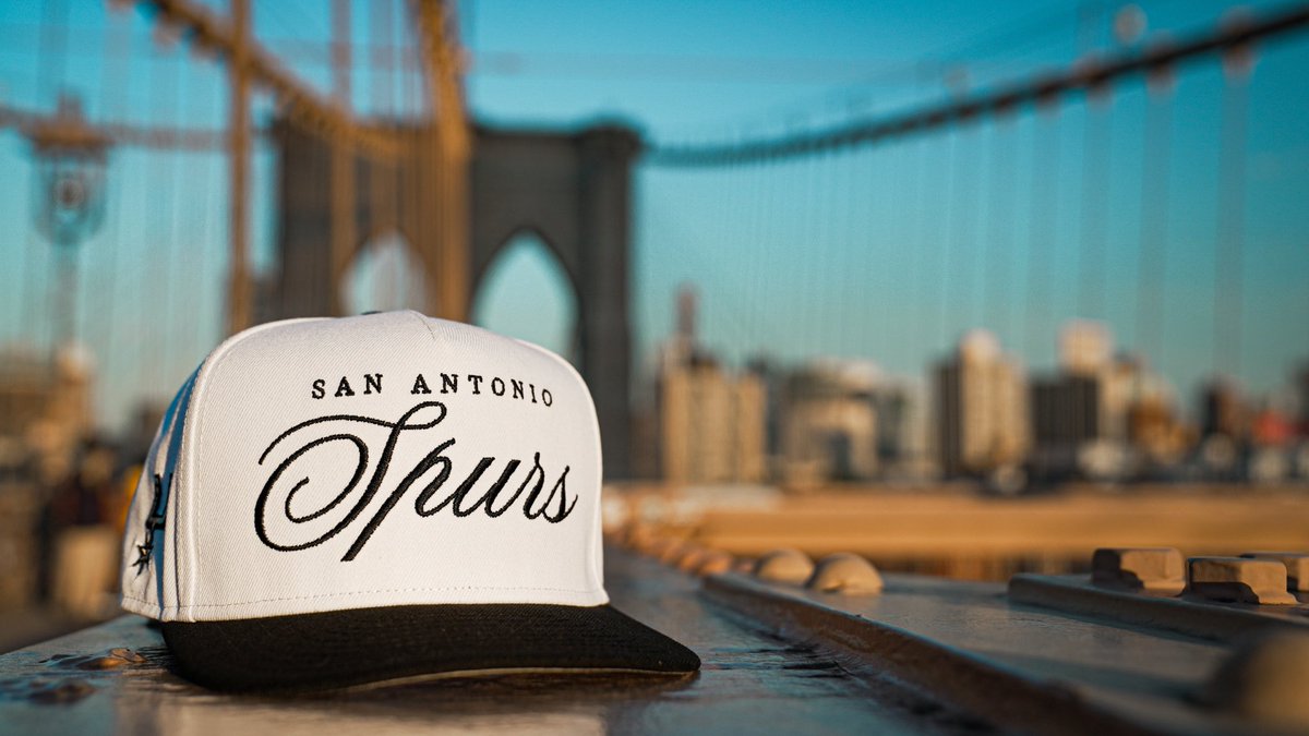 caitlinrease's tweet photo. counting down the hours 👀⏳ @spurs https://t.co/OvXen6LqAN