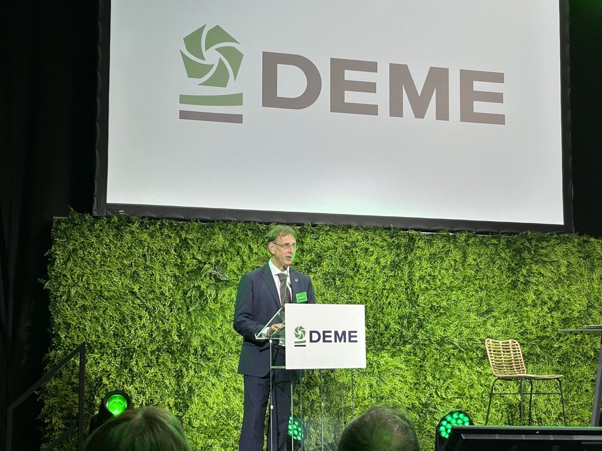 35 ans de Ecoterres - DEME Environnement, discours de Denis Drousie à la tête de ce magnifique outil de reconversion de la #Wallonie ⁦<a href="/InstitutDestree/">Institut Destrée - The Wallonia Policy Lab</a>⁩ ⁦<a href="/AKTforWallonia/">AKT for Wallonia</a>⁩ #circulaire