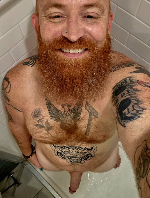 Watch TXGingerDaddy's leaked NSFW photo on TwXstars