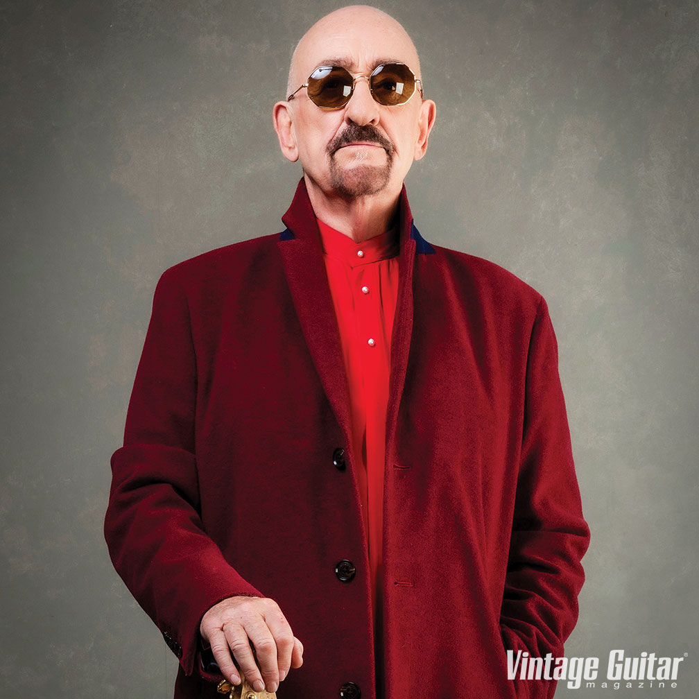 Dave Mason
In his new autobiography, Only You Know &amp; I Know, guitarist/vocalist/songwriter Dave Mason looks back on his incredible life, including becoming a founding member of Traffic, sitting in as a special guest on classic...  READ THE FULL ARTICLE: vintageguitar.com/79212/happy-tr…