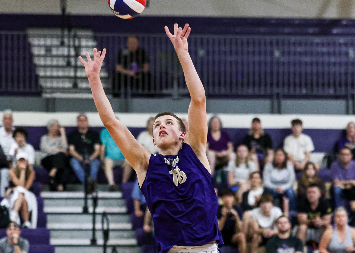 Congratulations to Stone DeGreeff ’27 for being selected to the JVA All-National Team Class of 2027. 

jvavolleyball.org/awards/2025-jv…