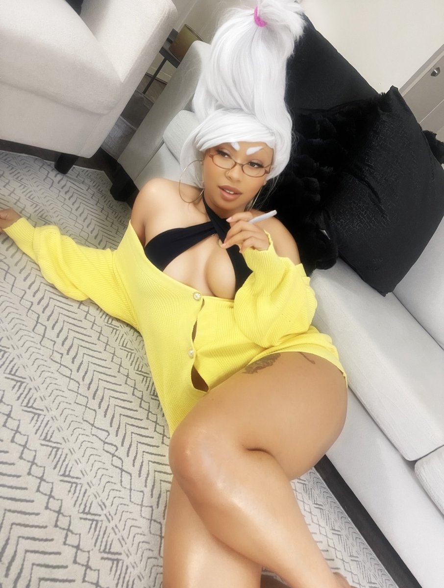 Ellev8tion's tweet image. I’m her