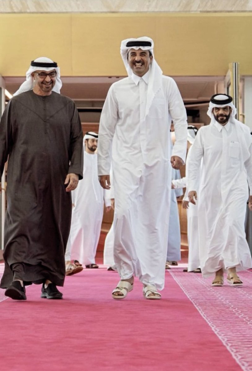 qtr10110's tweet image. 🇶🇦 ❤️ 🇦🇪

الشيخ ابوخالد عطيب الضرايب
و أميرنا سقم الخصيم وكسيرة 

إعداد ما تنشي مزوون السحايب 
يا مرحبا  … بركون  شبة الجزيرة 
✍🏻

#تميم_بن_حمد 
#محمد_بن_زايد 
 #الإمارات_قطر