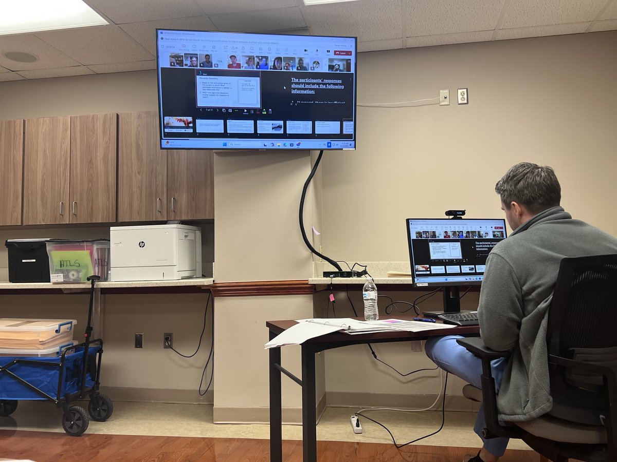 traumamd1's tweet image. Preparing our incoming @TTUHSC interns, PA, RN and NP to take care of our trauma patients by getting ATLS certified @AmCollSurgeons @umchealthsystem @TTUHSCSurgery @ttuhscmed with Dr Wright & Dr Mckee leading interactive discussion