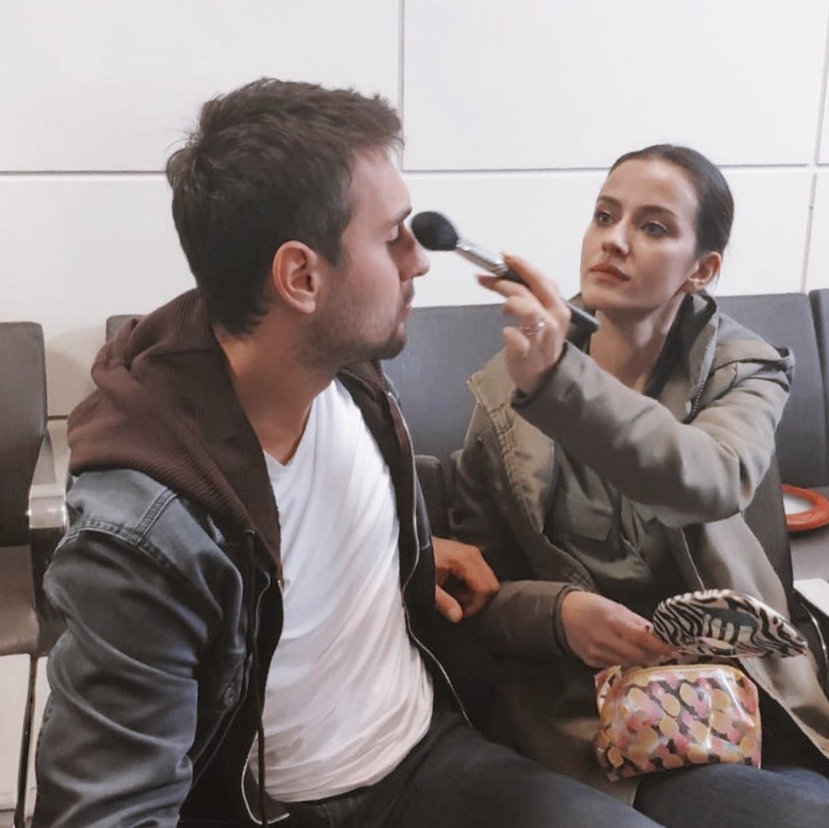 normal partner fotoğrafını herkes çeker bizim farklı bir tarzımız var