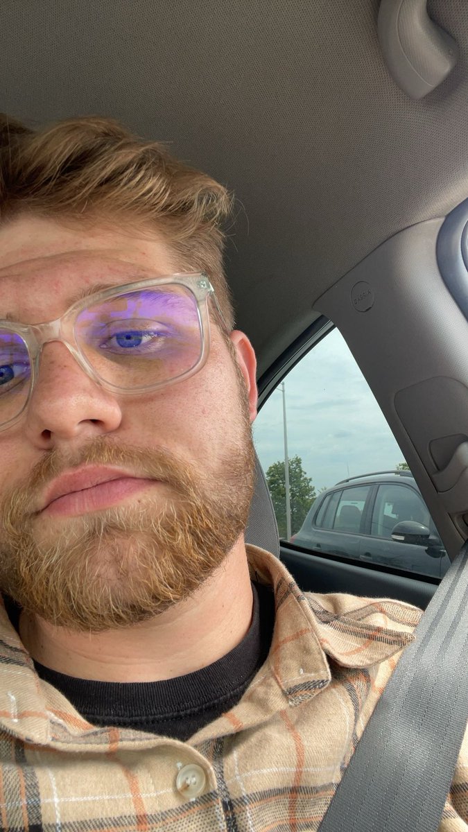 Ph∆ntøm👁️⃤△ tweet media