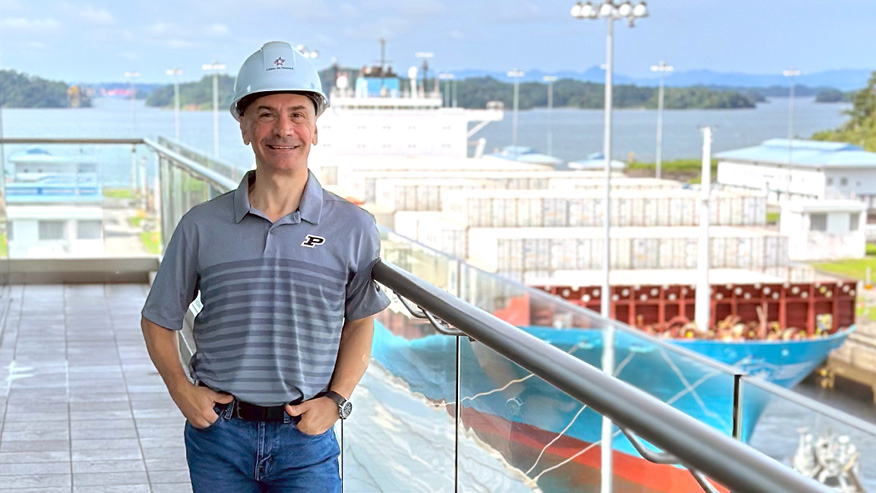 Lyles School of Civil and Construction Engineering (@purduecce) on Twitter photo <a href="/PabloZavattieri/">Pablo Zavattieri</a> is developing a reconfigurable and navigable waterway barrier to address saltwater intrusion in the Panama Canal. He leads one of two projects that have received a total of $100k from <a href="/PurdueInnovates/">Purdue Innovates</a>.
📸: Nelson Pachao Morbitzer
🔗: bit.ly/3HWP9FQ <a href="/PabloZavattieri/">Pablo Zavattieri</a> is developing a reconfigurable and navigable waterway barrier to address saltwater intrusion in the Panama Canal. He leads one of two projects that have received a total of $100k from <a href="/PurdueInnovates/">Purdue Innovates</a>.
📸: Nelson Pachao Morbitzer
🔗: bit.ly/3HWP9FQ