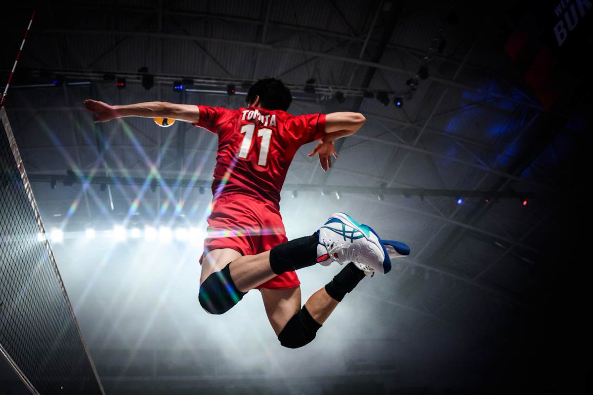 まさかのストレート負け…

🇯🇵日本代表 0-3 ブルガリア代表🇧🇬

#バレーボール男子日本代表 が世界ランク17位のブルガリアに敗れ約17ポイントを失う

第1セット 25-27
第2セット 23-25
第3セット 19-25

volleyballking.jp/article/40747/

📸Volleyball World 

#男子バレー #バレーボール #ネーションズリーグ